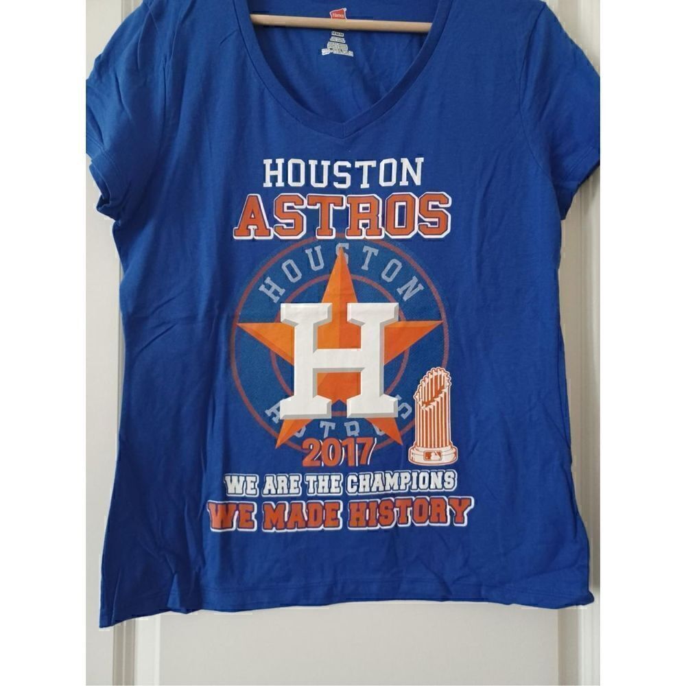 Houston Astros Champion 2017 Women's V-neck T-shirt size Medium